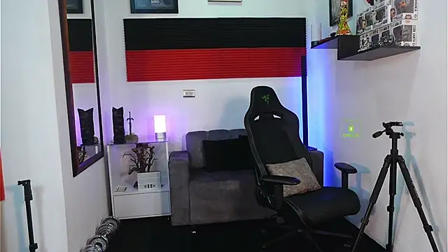 knimh - Knimh's free webcam - UK Sex Cams