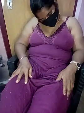 jessi_25 - Jessi_25's free webcam - UK Sex Cams