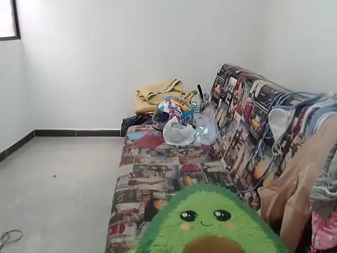 sweet_eyes0 - Sweet_eyes0's free webcam - UK Sex Cams