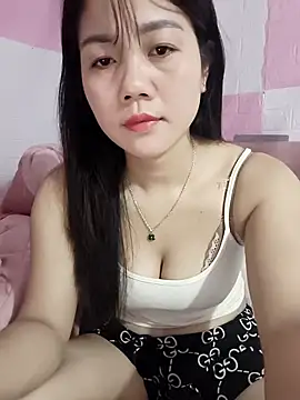 ngocmai_lazdy - Ngocmai_lazdy's free webcam - UK Sex Cams