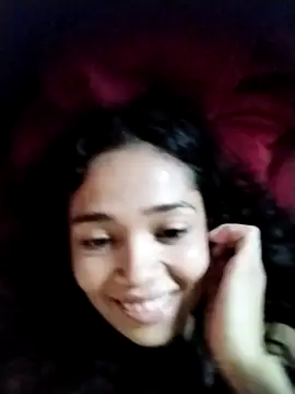 mrc01 (F young) - Se masturba po 5 minutos