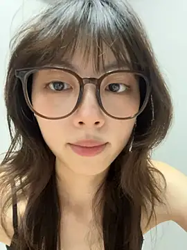 美女xuannv0000在线直播