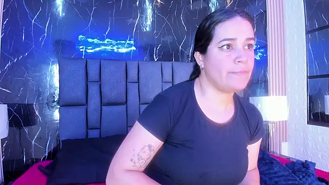 greciafox1 - GreciaFox1's free webcam - UK Sex Cams