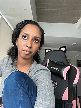 Your_Paris live sex cam