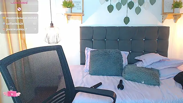 emma_hassani - Emma_hassani's free webcam - UK Sex Cams