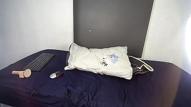 royal-ebony - Royal-Ebony's free webcam - UK Sex Cams