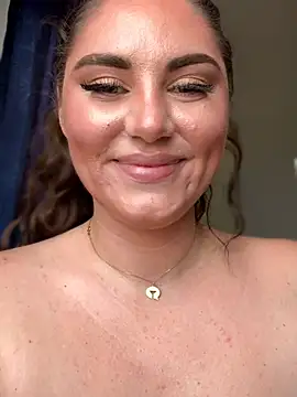 lovely_beast live show