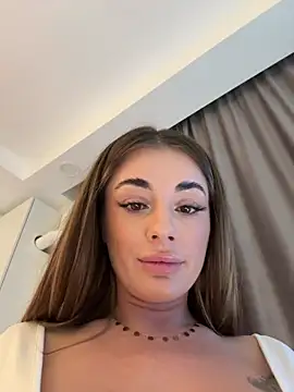 IsabellaEtthan live sex cam