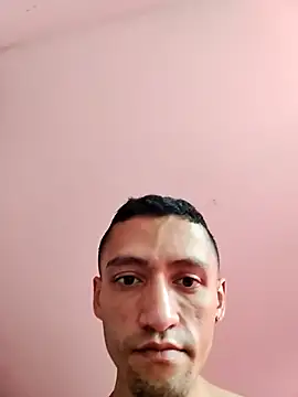 tucanero23cm - TuCanero23cm's free webcam - UK Sex Cams