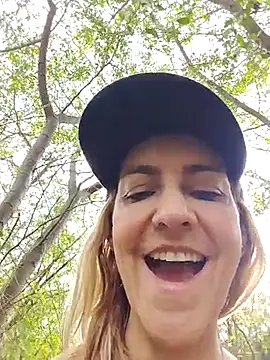 Webcam Model (Monita_Med)  is live.Free join now!