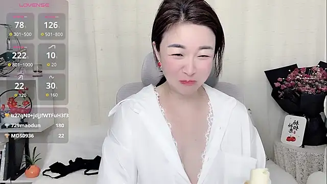 美女520Muzi_在线直播