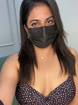 Pretty_varsha08 webcam