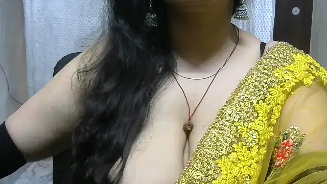 sexy_indianboobs webcam