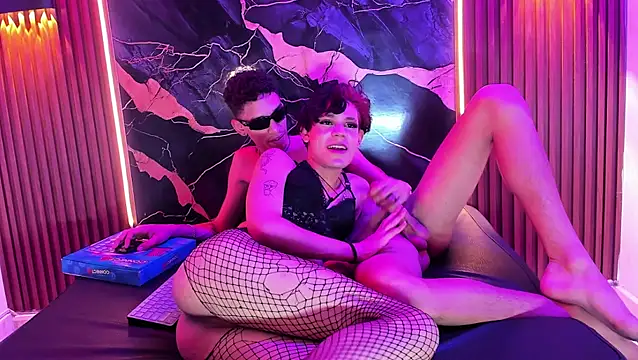 MASTER_PLAY_HOUSE Live Webcam on Stripchat