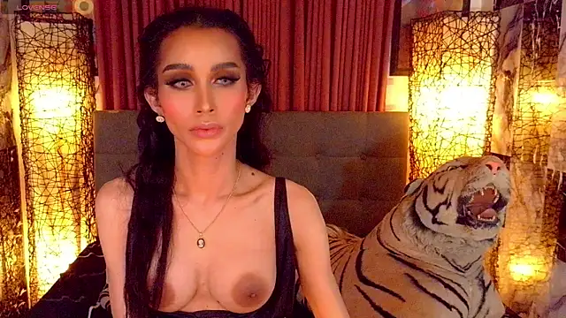 seductivesamanthats (Ask my age) - smoke party and cum show