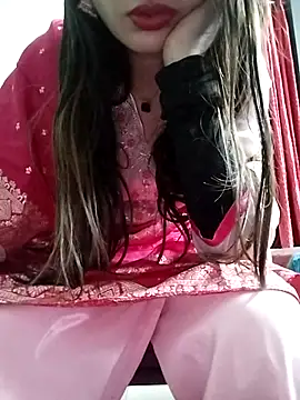 Webcam Model (Noor_Darliing)  is live.Free join now!