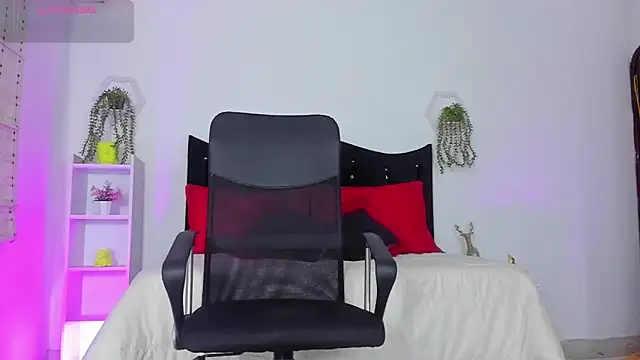 dakota__ross - Dakota__Ross's free webcam - UK Sex Cams