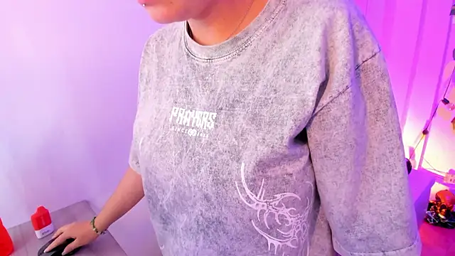 nathaly_ds - Nathaly_ds's free webcam - UK Sex Cams