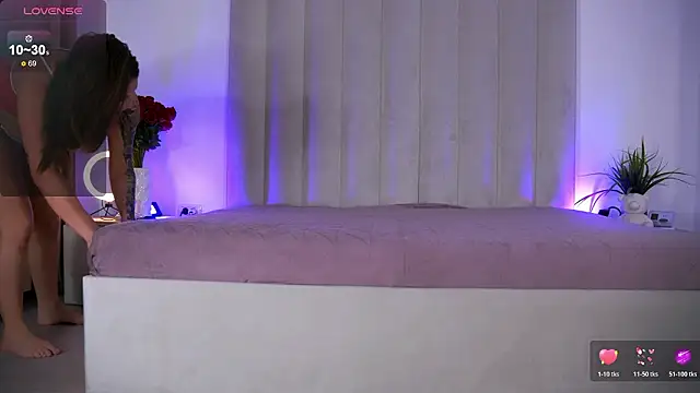 aishasins - AishaSins's free webcam - UK Sex Cams