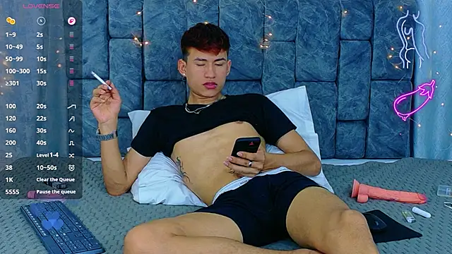 nicolastorrez - NicolasTorrez's free webcam - UK Sex Cams