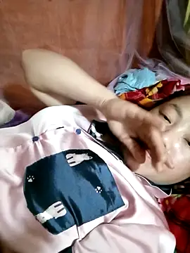 sara_pusyy - Sara_pusyy's free webcam - UK Sex Cams