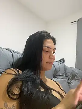 nini_ - Nini_'s free webcam - UK Sex Cams