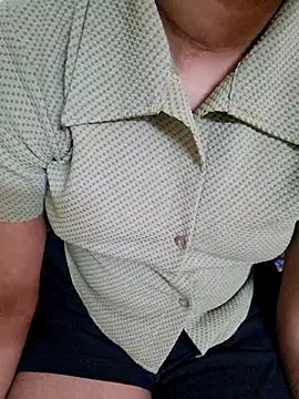 silk_segha - Silk_segha's free webcam - UK Sex Cams