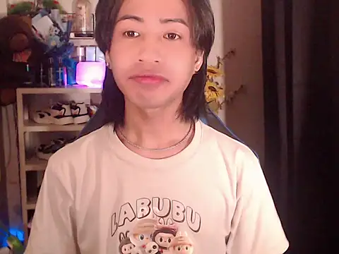 Erin_23 live sex cam