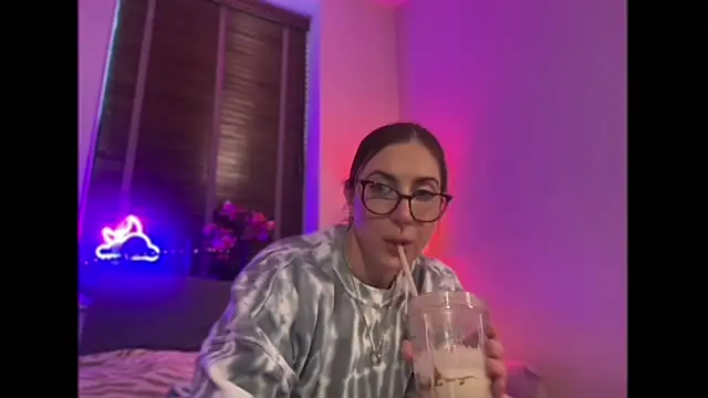 mistresssx - MistresssX's free webcam - UK Sex Cams