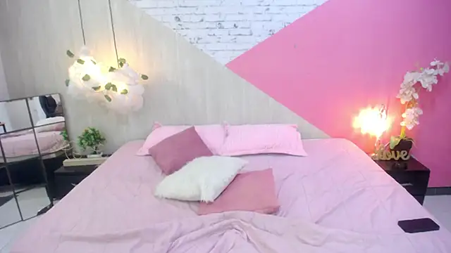 becky_lynch_102 - Becky_lynch_102's free webcam - UK Sex Cams