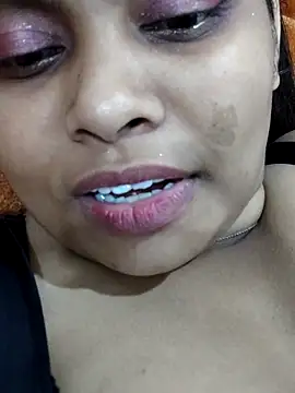 Miss_Unknown_girl's Stripchat show and profile