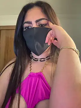 Hot-Sarah-arab