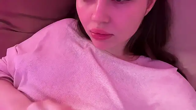 AlmaryKim's Stripchat show and profile