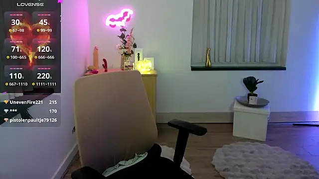 miss_lucifer6 - Miss_Lucifer6's free webcam - UK Sex Cams