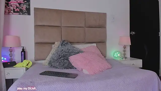 ashleycurvyy - Ashleycurvyy's free webcam - UK Sex Cams