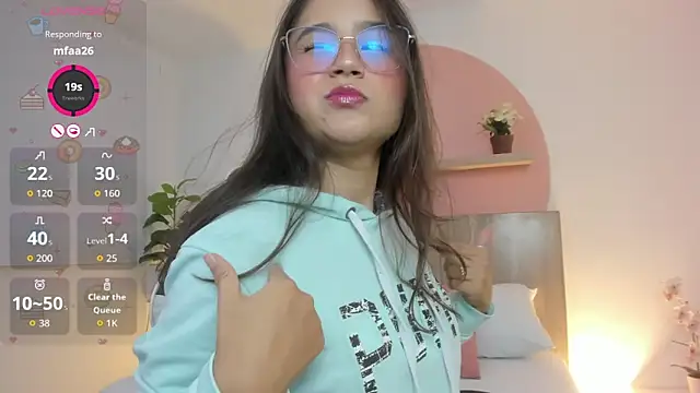 ivette_swan - Ivette_swan's free webcam - UK Sex Cams