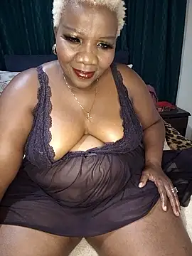 Webcam Model (dirasweetlipsxx)  is live.Free join now!