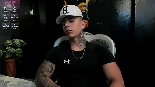 salvatoredmore - SalvatoreDmore's free webcam - UK Sex Cams