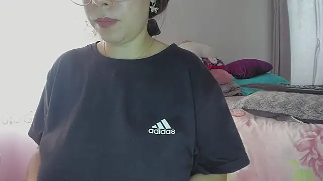 harleynapier - HARLEYNAPIER's free webcam - UK Sex Cams