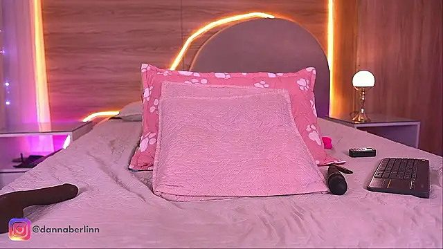 danna_berlin_ (F young) - SQUIRT SHOW ☔🌊 more more