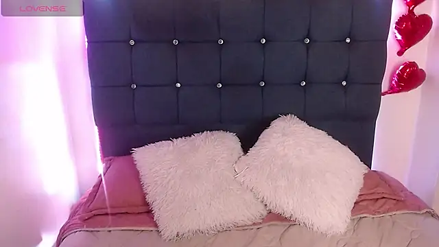 Catalinajane1 live sex cam