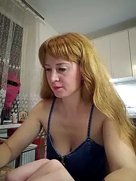 lanabananaa_ - LanaBananaa_'s free webcam - UK Sex Cams