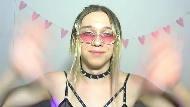 icebenz - Icebenz's free webcam - UK Sex Cams