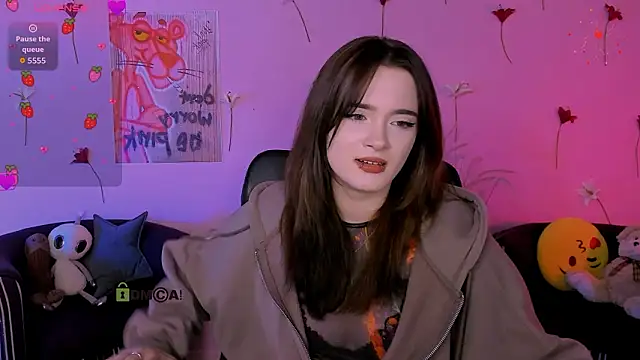 liana_kisses - Liana_kisses's free webcam - UK Sex Cams