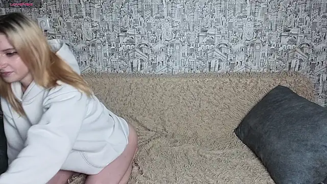 honeyhook - Honeyhook's free webcam