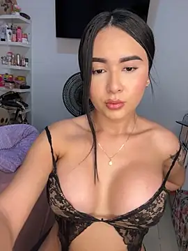 jailyncam_ (F young) - BIG SQUIRT RAIN
