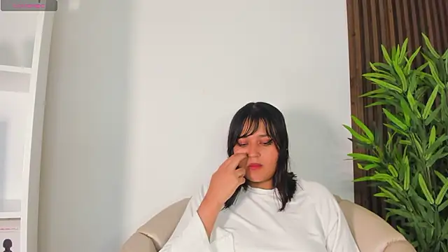 mia_jonnes18 - Mia_jonnes18's free webcam