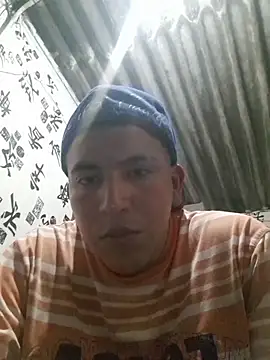 AgARiaom live sex cam