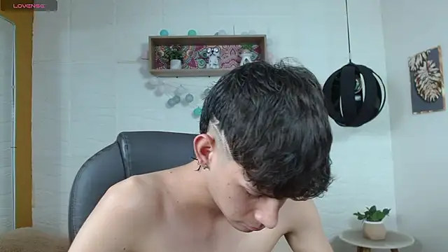 DraxBlade09 live sex cam