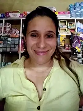 mia-larios - MIA-LARIOS's free webcam